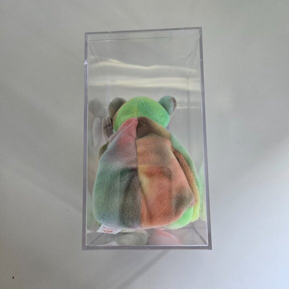 TY Beanie Baby in Display Case - Peace - Picture 3 of 4